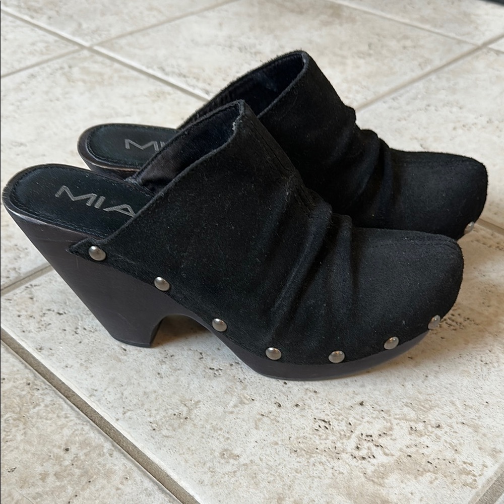 MIA Black Women's Clog Shoes